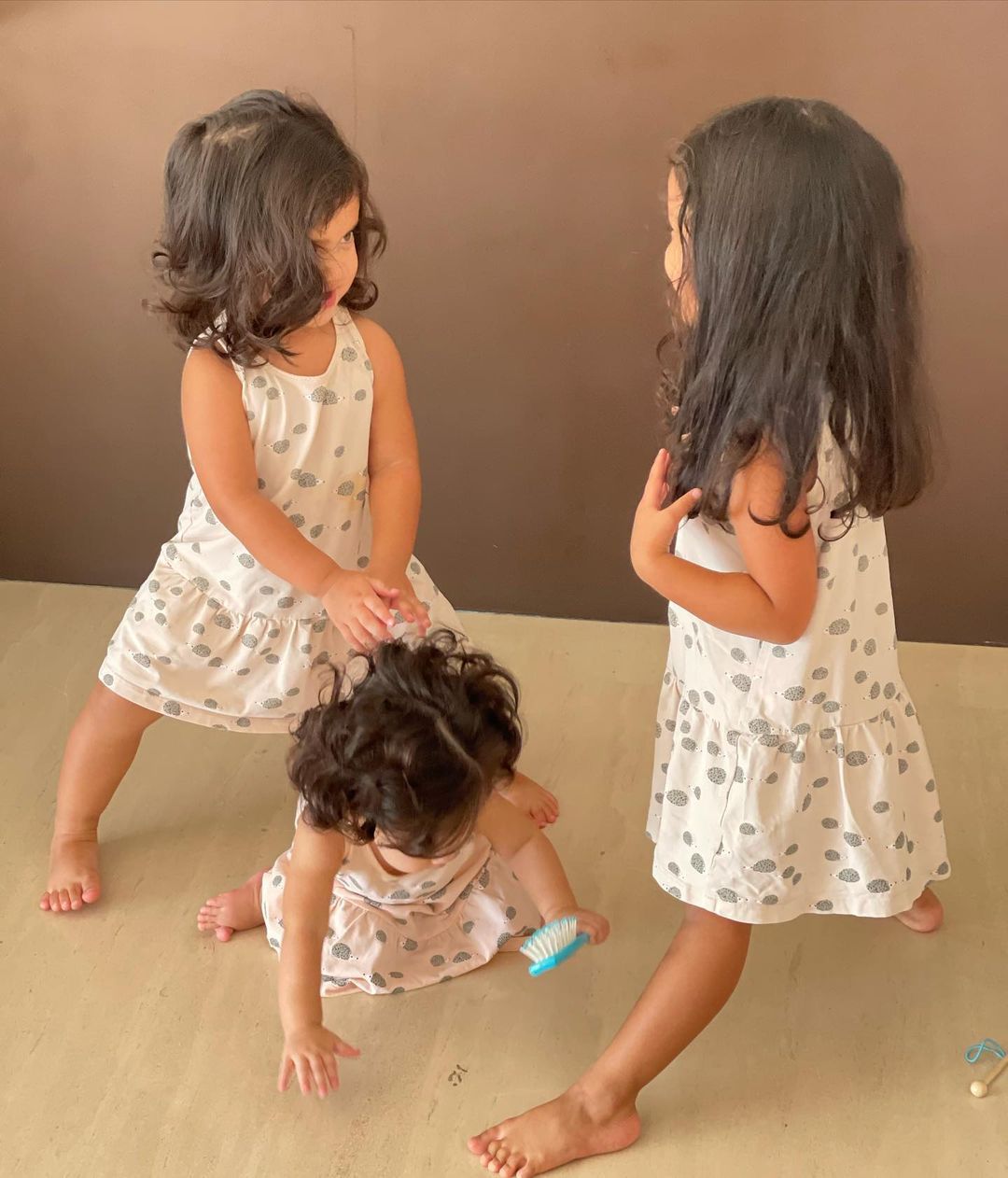 Ada yang Dibaptis, Ini 6 Potret Nadiem Makarim Bersama 3 Anak