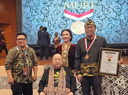 Buku Dende Mandalika Pecahkan Rekor MURI, Taufan: Ini Penghargaan Bersama