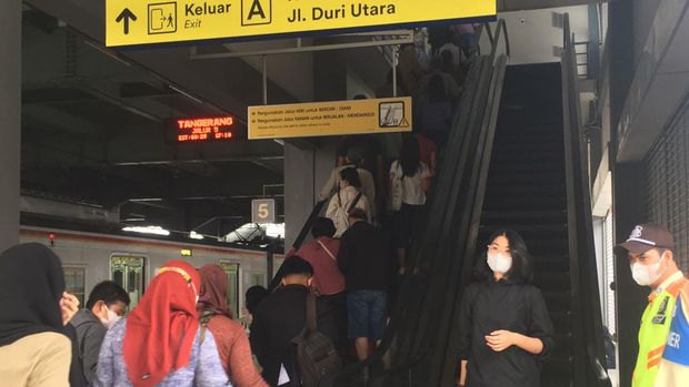 Eskalator di Stasiun Duri telah diperbaiki (Magdalena Handrica Natasya Gadja)