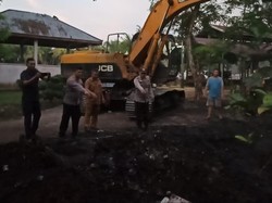 Polisi Sita 62 Kg Daging dari Warga Bengkalis Usai Diambil di Tempat Sampah