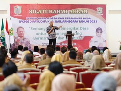 Ganjar Minta Kades Kejar Target Penurunan Stunting-Kemiskinan Ekstrem