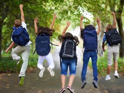 5 Contoh Teks MC Perpisahan TK, SD, hingga SMA yang Bisa Jadi Referensi