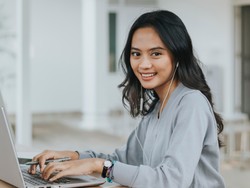 Libur Pilkada Tapi Tetap Kerja? Ingat Dapat Duit Lembur Segini