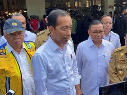 Tekan Inflasi di Jambi, Gubernur Al Haris Dipuji Jokowi