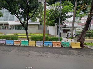 Akhirnya Akses Trotoar Depan Kedubes AS di Jakarta Segera Dibuka Akhirnya Akses Trotoar Depan Kedubes AS di Jakarta Segera Dibuka