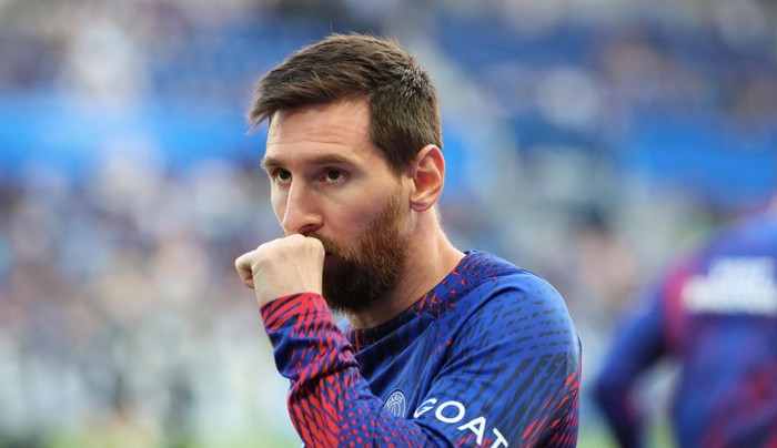 STRASBOURG, FRANCE - MAY 27: Lionel Messi #30 of Paris Saint-Germain warms-up prior to the Ligue 1 match between RC Strasbourg and Paris Saint-Germain at Stade de la Meinau on May 27, 2023 in Strasbourg, France. (Photo by Xavier Laine/Getty Images)