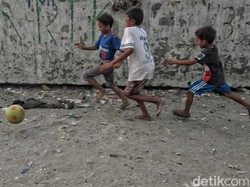 Membayar Utang Kota pada Anak