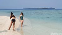 Mirip Maldives, Pantai Seindah Ini padahal Ada di Jakarta