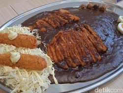 Yummy! Nasi Kari Khas Jepang Gurih Harum di Creative Space Senayan