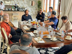 Surya Paloh, AHY hingga Pimpinan PKS Sempat Bertemu di Pulau