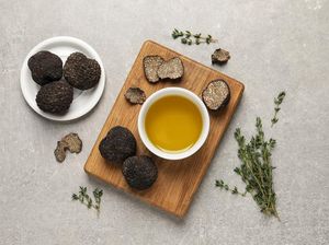5 Mitos Minyak Truffle Ini Sebaiknya Tak Lagi Dipercaya 5 Mitos Minyak Truffle Ini Sebaiknya Tak Lagi Dipercaya