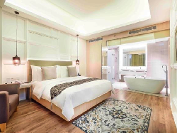 Beristirahat di Akhir Pekan Bersama Vertu Harmoni Jakarta