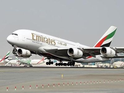 Lihat dari Dekat Airbus A380-800, Pesawat Penumpang Terbesar di Dunia yang Mendarat di Bali