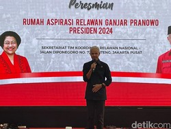 Ganjar di Depan Relawan: Mari Jemput Kemenangan dengan Adab dan Elegan