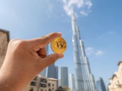 Harga Bitcoin dan Ethereum Turun, Beli Nggak Nih?