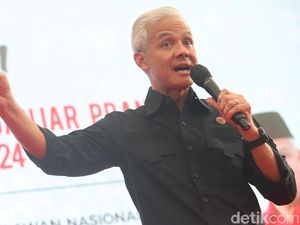 Ganjar Kenang Mendiang Ayah Mertua Puan: Selalu Support dan Sangat Baik Ganjar Kenang Mendiang Ayah Mertua Puan: Selalu Support dan Sangat Baik