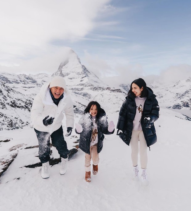 artis yang rukun dengan mantan suaminya