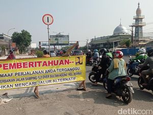 Jalan Kranji Yang Rusak, Kini Sudah Mulai Diperbaiki Jalan Kranji Yang Rusak, Kini Sudah Mulai Diperbaiki