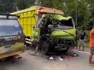 Truk Bak Bawa 20 Pelajar Kecelakaan di Jambi, 2 Tewas