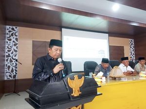 Kepala Kemenag Soppeng Ngaku Pungli Kenaikan Pangkat di Luar Kontrol Pimpinan Kepala Kemenag Soppeng Ngaku Pungli Kenaikan Pangkat di Luar Kontrol Pimpinan
