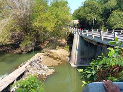 Mayat Bayi Ditemukan di Kali Pepe Karanganyar, Polisi Selidiki