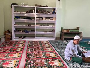 Viral 2 Wanita Curi Al-Quran dari Musala, Begini Faktanya Viral 2 Wanita Curi Al-Quran dari Musala, Begini Faktanya