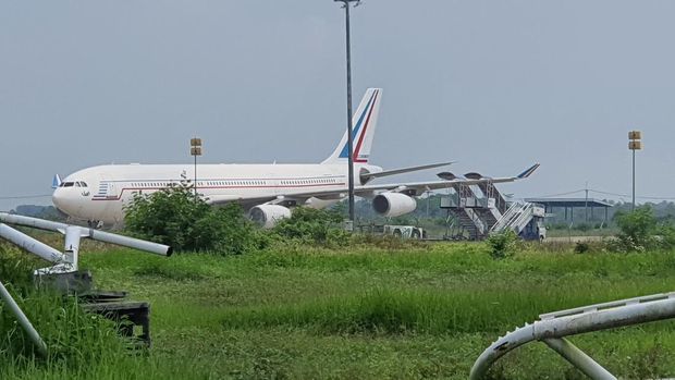 Pesawat A340 di Bandara Kertajati