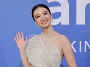 Raline Shah Buka Suara Soal Konflik Hamas-Israel, Picu Pro dan Kontra Raline Shah Buka Suara Soal Konflik Hamas-Israel, Picu Pro dan Kontra