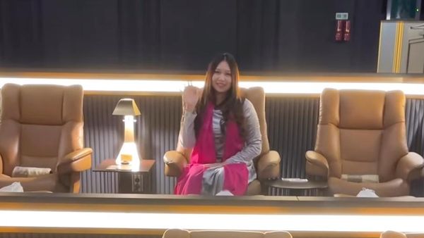 Sisca Kohl Jajal Bioskop yang Pernah Dipakai BTS, Rp 7 Juta Sekali Nonton!