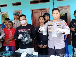 Polisi Gerebek Pabrik Narkoba Berkedok Rumah Kontrakan di Karawang