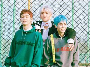 CHEN, BAEKHYUN, XIUMIN Tegaskan Tetap Ikut Aktivitas Grup Bareng EXO CHEN, BAEKHYUN, XIUMIN Tegaskan Tetap Ikut Aktivitas Grup Bareng EXO