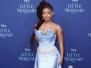 Halle Bailey Little Mermaid Dituduh Sembunyikan Kehamilan, Begini Responnya Halle Bailey Little Mermaid Dituduh Sembunyikan Kehamilan, Begini Responnya