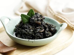 Tinta Cumi Gurih Enak Diolah Jadi Masakan, Apakah Halal Dikonsumsi Muslim? Tinta Cumi Gurih Enak Diolah Jadi Masakan, Apakah Halal Dikonsumsi Muslim?