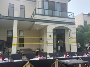 Polisi Tangkap 1 Buron Otak Pabrik Ekstasi di Rumah Elite Tangerang Polisi Tangkap 1 Buron Otak Pabrik Ekstasi di Rumah Elite Tangerang