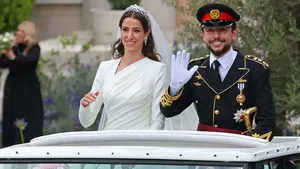8 Gaya Wanita Arab, Kerabat Raja Salman Saat Dinikahi Pangeran Yordania