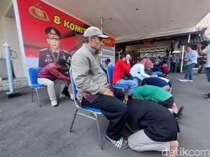 Garang di Jalan, Bang Jago Bandung Mewek Depan Ortu