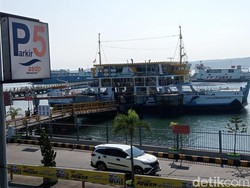 Long Weekend, Pelabuhan Ketapang Banyuwangi Didominasi Bus Pariwisata