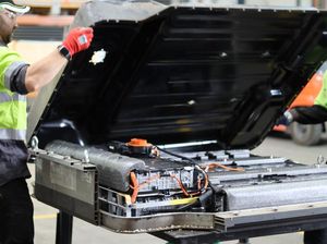 Baterai Mobil Listrik Jadi Ancaman Baru Bagi Lingkungan di Australia