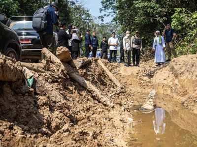 Potret Jalan Rusak Parah di Cengal OKI, Pemprov Siapkan Rp 15 M