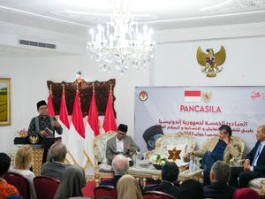 KBRI Tunis Rilis Buku Pidato Bung Karno soal Pancasila dalam Bahasa Arab KBRI Tunis Rilis Buku Pidato Bung Karno soal Pancasila dalam Bahasa Arab