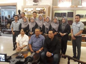 AHY dan SBY Mampir Solo, Beri Pesan ke DPC Demokrat Begini AHY dan SBY Mampir Solo, Beri Pesan ke DPC Demokrat Begini