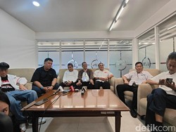 Relawan Jokowi Kumpul di Senayan, Deklarasi Dukung Ganjar di Pilpres 2024