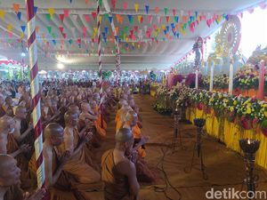 Air Suci Umbul Jumprit Disemayamkan di Candi Mendut, Besok Diarak ke Borobudur