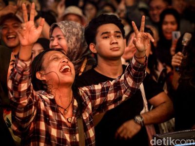 Seru-seruan Karaoke Bareng di Hari Kedua BNI Java Jazz Festival 2023