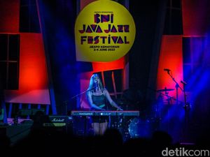 BNI Apresiasi Menhub-Menlu Datang ke Java Jazz Festival 2023 BNI Apresiasi Menhub-Menlu Datang ke Java Jazz Festival 2023