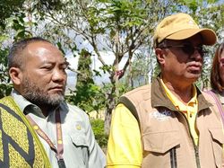 Bupati TTS Ancam Bunuh Anjing yang Tidak Dikandangkan Pemiliknya Bupati TTS Ancam Bunuh Anjing yang Tidak Dikandangkan Pemiliknya