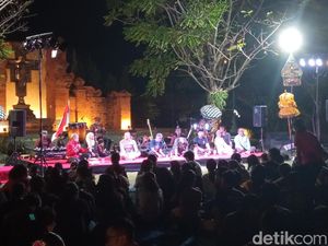 Merajut Kebersamaan dalam Festival Persaudaraan Lintas Iman Merajut Kebersamaan dalam Festival Persaudaraan Lintas Iman