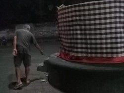 Brakk! Remaja di Jembrana Tewas Tabrak Tugu Persimpangan Jalan