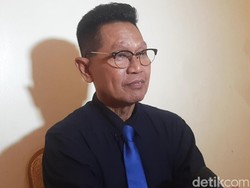 Cara Obbie Mesakh Jaga Suara Prima di Usia 66 Tahun