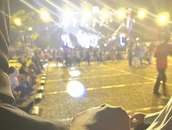 Penonton VIP Konser Mahalini-Fiersa Protes, Bayar Mahal Duduk di Belakang